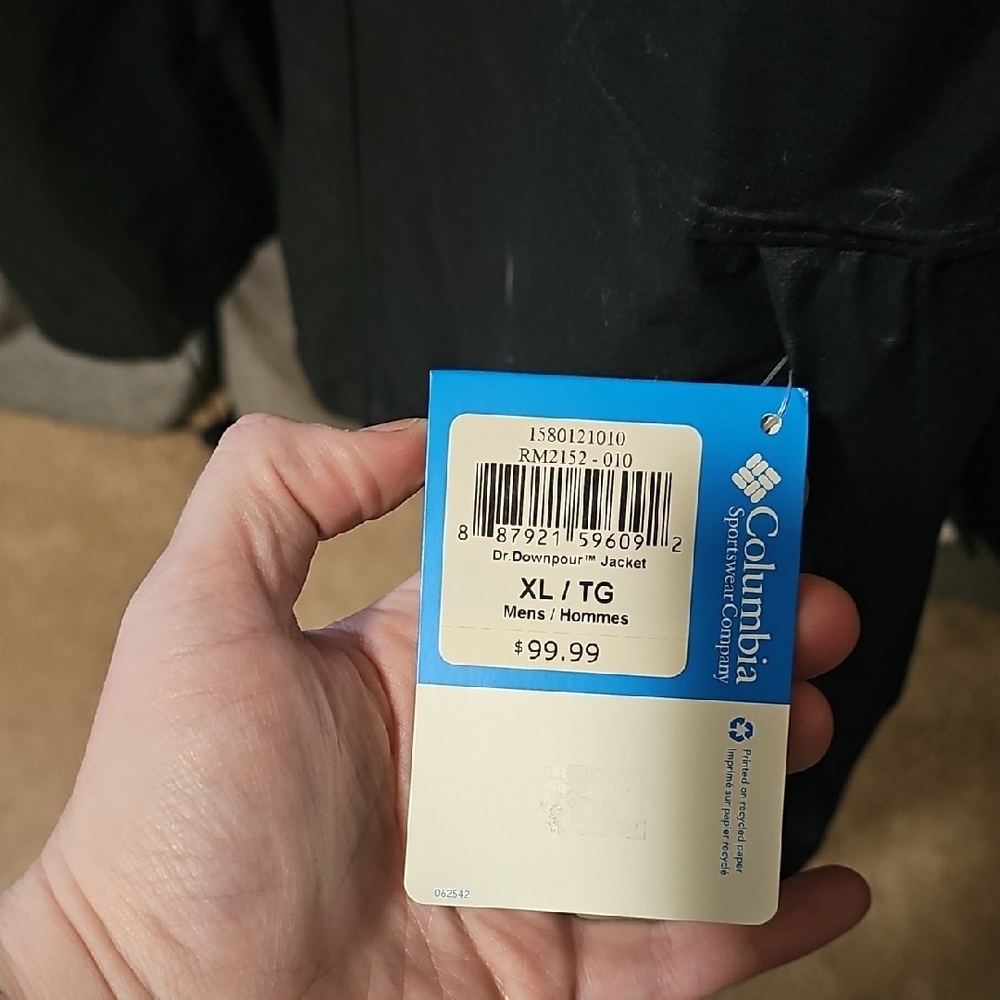 Columbia Men's Black Hooded Jacket - Picture 3 of 3